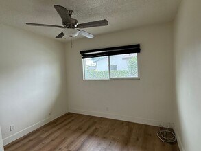 3640 Webster Ave in Long Beach, CA - Foto de edificio - Building Photo