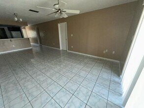 3755 S Hopkins Ave in Titusville, FL - Building Photo - Building Photo