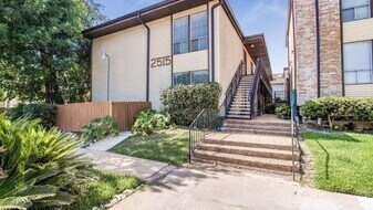 2515 Shakespeare St in Houston, TX - Building Photo