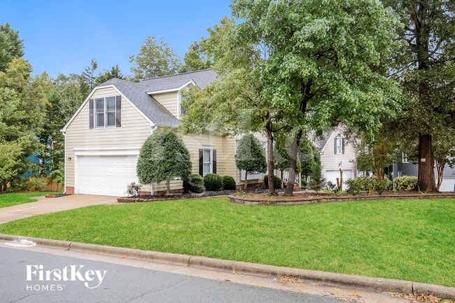 1500 Groveland Trail in Greensboro, NC - Foto de edificio - Building Photo