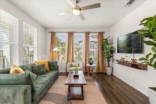 1223 E Plant St, Unit SI ID1511055P in Winter Garden, FL - Building Photo