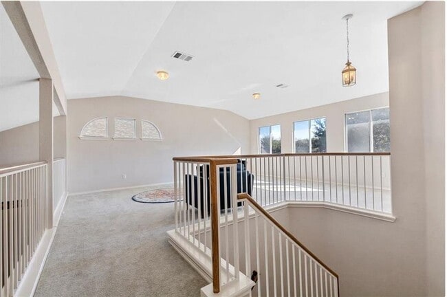 1018 Peyton Pl in Cedar Park, TX - Foto de edificio - Building Photo
