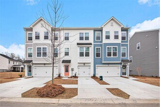 2003 Quiet Ibis in Hanahan, SC - Building Photo - Building Photo