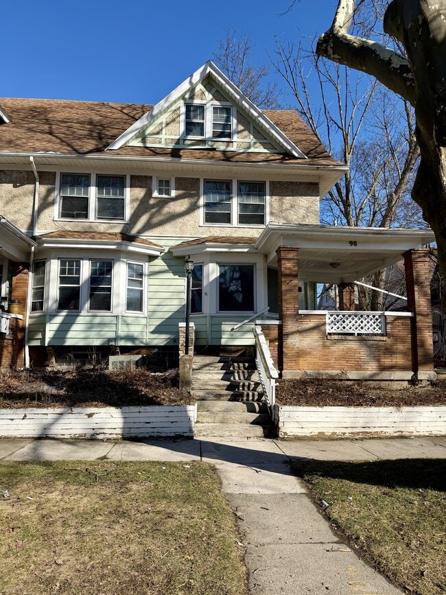 property at 98 Pierpont St