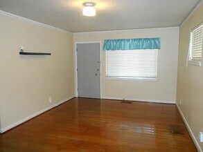 6 Berkshire Dr in Little Rock, AR - Building Photo - Building Photo