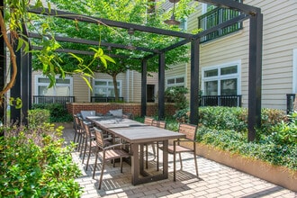 Lincoln at Dilworth in Charlotte, NC - Building Photo - Building Photo