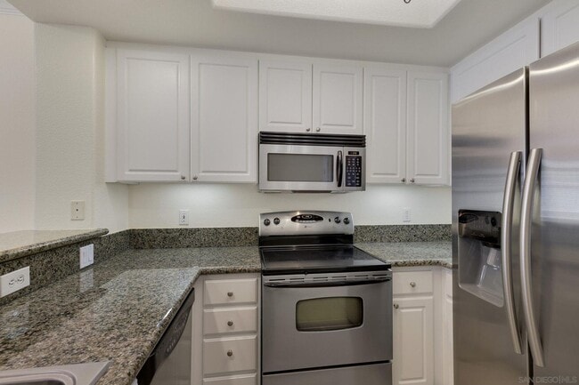property at 9253 Regents Rd