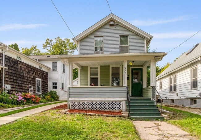 property at 930 E Dayton St