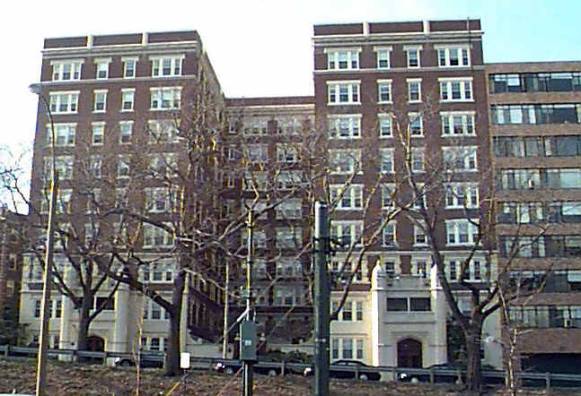 Warwick Condos in Brookline, MA - Building Photo