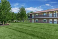 Partridge Run Apartments in Stow, OH - Building Photo - Building Photo