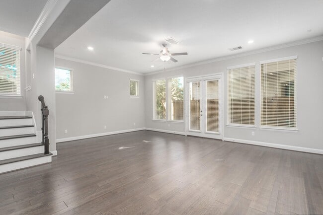 1130 Shepherd Oaks Dr