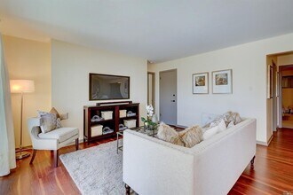 5 Sausalito Blvd in Sausalito, CA - Building Photo - Building Photo