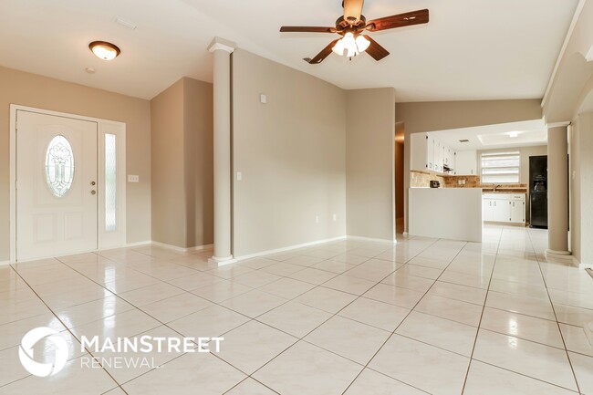property at 9421 Sunshine Blvd
