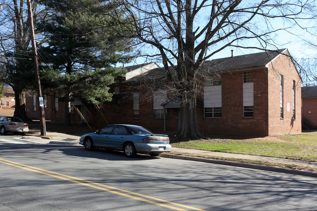 918 E Fourth St in Winston-Salem, NC - Building Photo - Building Photo