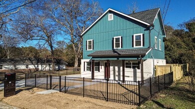 2813 Mead Rd in Macon, GA - Building Photo - Building Photo