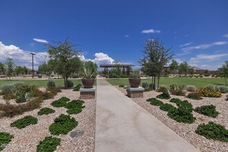 22505 E Via Las Brisas in Queen Creek, AZ - Building Photo - Building Photo