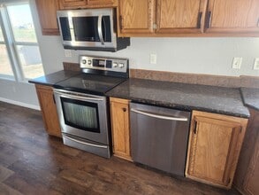 7301 E County Road 62 in Midland, TX - Building Photo - Building Photo