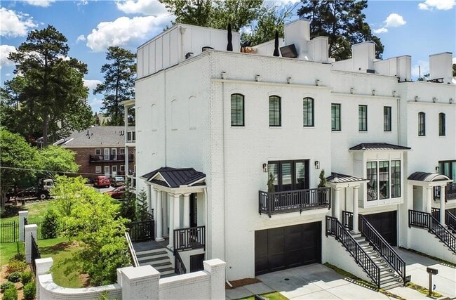 property at 3667 Peachtree Rd NE