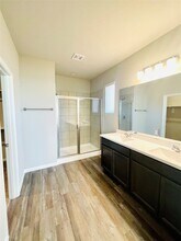 413 Camino Bay Dr in Katy, TX - Foto de edificio - Building Photo