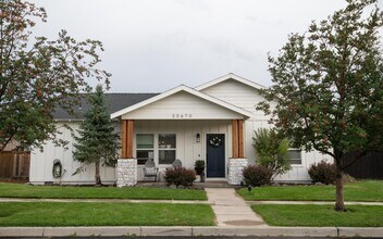 20670 White Dove Ln in Bend, OR - Building Photo - Building Photo