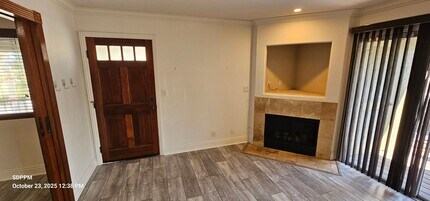 3161 Via Alicante in San Diego, CA - Building Photo - Building Photo