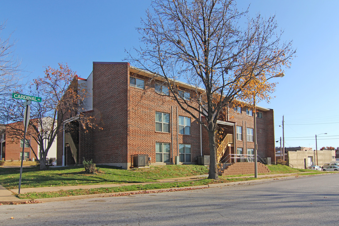 618 N Cardinal Ave in St. Louis, MO - Building Photo