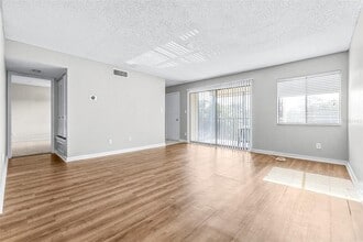 13287 Arbor Pointe Cir in Tampa, FL - Building Photo - Building Photo