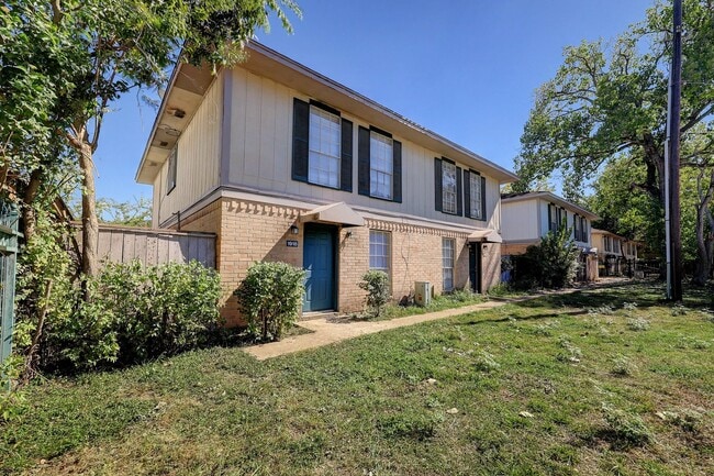 property at 1918 Upland Dr