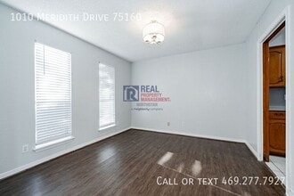 1010 Meridith Dr in Terrell, TX - Building Photo - Building Photo