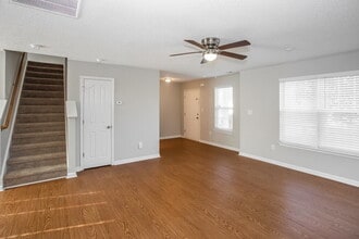 6720 Fortescue Dr in Charlotte, NC - Building Photo - Building Photo
