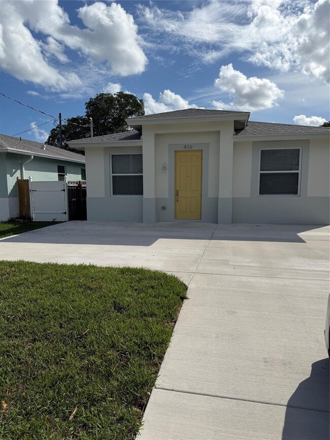 416 NE 12th Ave in Boynton Beach, FL - Building Photo - Building Photo