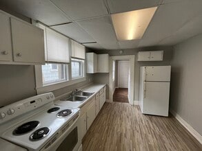 417 S Council St in Muncie, IN - Foto de edificio - Building Photo