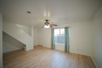 1264 Ocala Rd in Tallahassee, FL - Building Photo - Building Photo