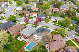130 Saturn Rd in Toronto, ON - Building Photo - Building Photo