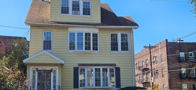 property at 264 Pomona Ave