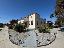 6603 S St Andrews Pl in Los Angeles, CA - Building Photo