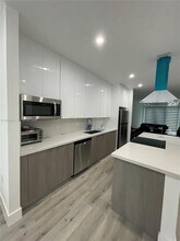 16002 NW 38th Pl in Miami Gardens, FL - Building Photo - Building Photo