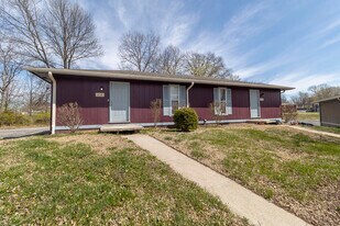 216 Wheaton Ct in Columbia, MO - Building Photo