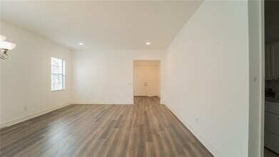 10335 Henbury St in Orlando, FL - Building Photo - Building Photo