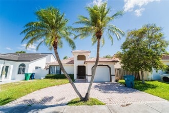 14421 SW 114th St in Miami, FL - Building Photo - Building Photo