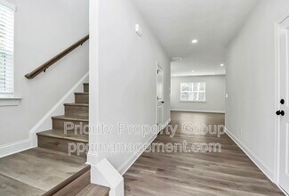 6618 Riverview Dr in Charlotte, NC - Building Photo - Building Photo