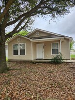 5315 McClelland Dr in Baton Rouge, LA - Building Photo