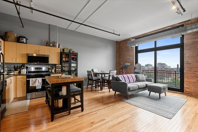 2024 S Wabash Ave in Chicago, IL - Building Photo - Building Photo