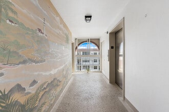 910 Dogwood Dr in Delray Beach, FL - Building Photo - Building Photo