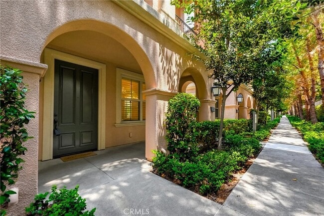 100 Kempton in Irvine, CA - Building Photo - Building Photo