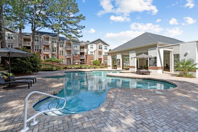 The Falls in Raleigh, NC - Foto de edificio - Building Photo