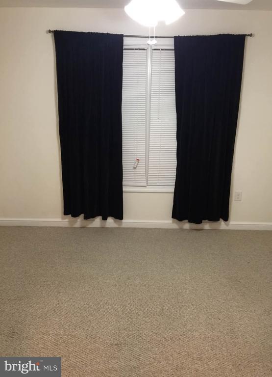 101 W Sunset Ave in Greensboro, MD - Building Photo - Building Photo