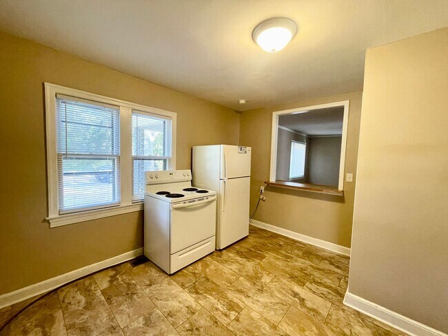 3044 Kennedy St in Columbia, SC - Building Photo - Building Photo