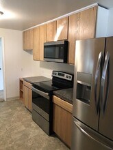 181 Glen Dr in Grants Pass, OR - Building Photo - Building Photo