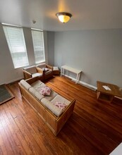 3925 Baltimore Ave in Philadelphia, PA - Foto de edificio - Building Photo